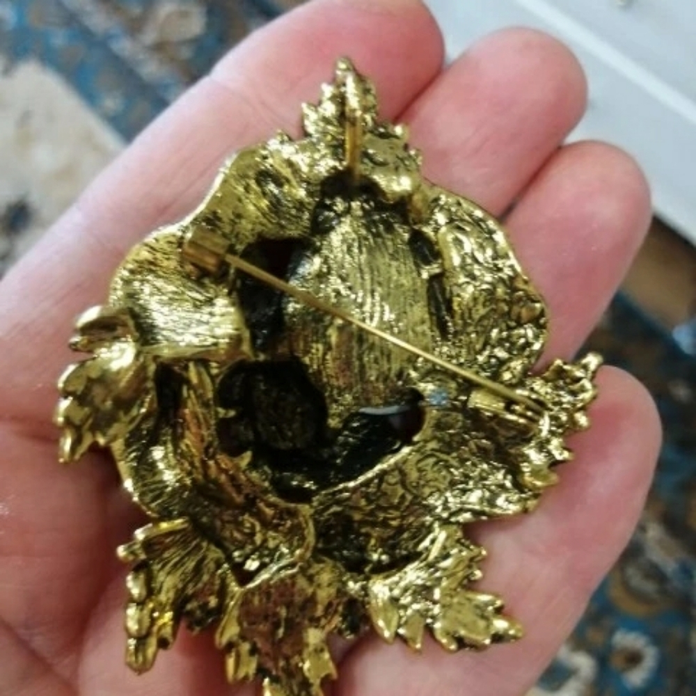 Brown rhinestone brooch - Picture 4 of 6